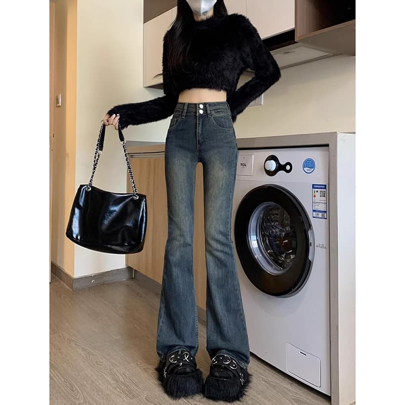 ストレートパンツ 裾フレアシルエットデニムパンツ