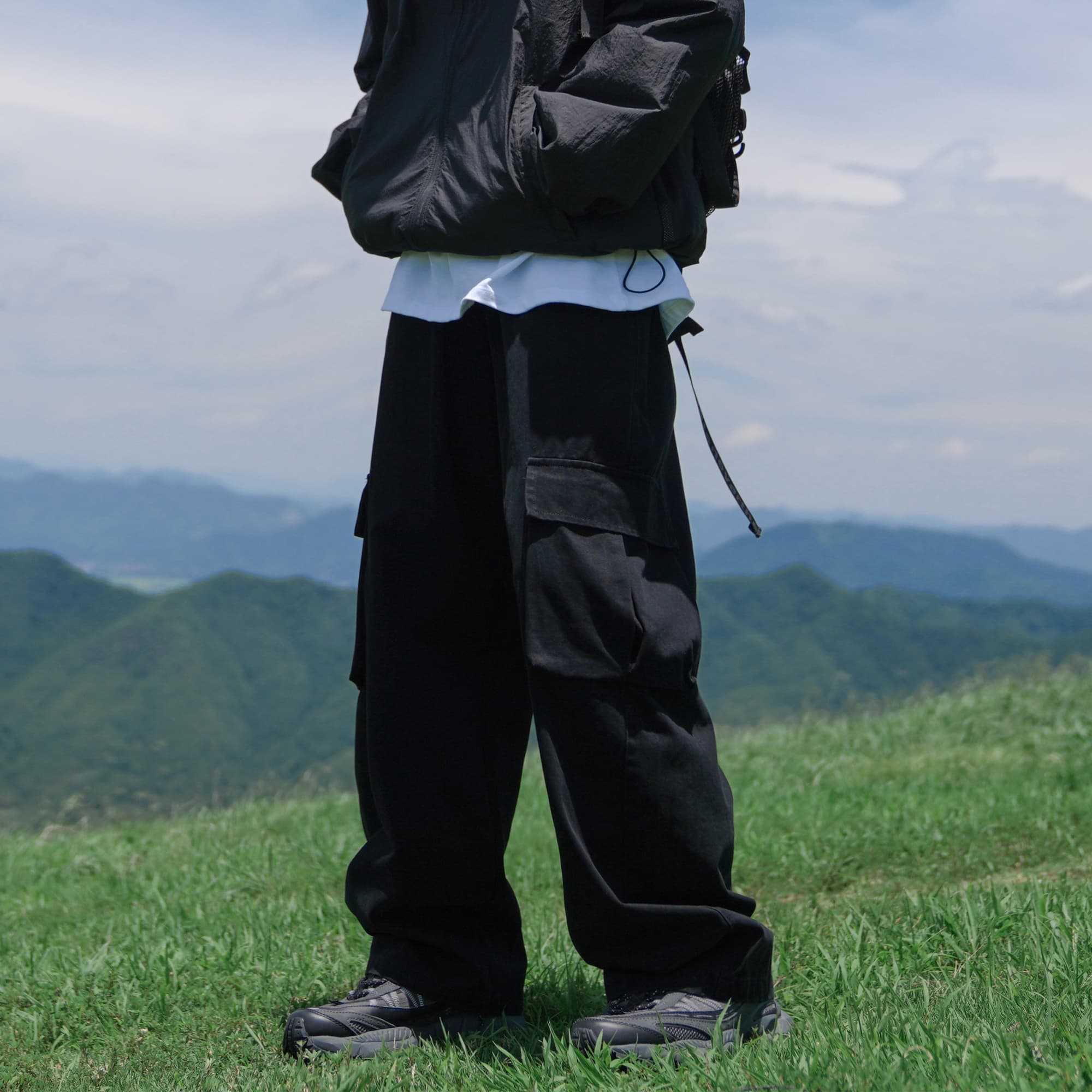 ストレートパンツ リラックスシルエットカーゴパンツ