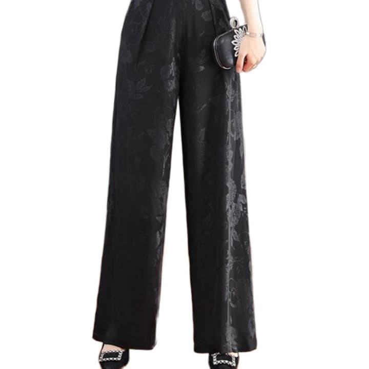 ストレートパンツ優雅な花柄サテンストレートパンツ