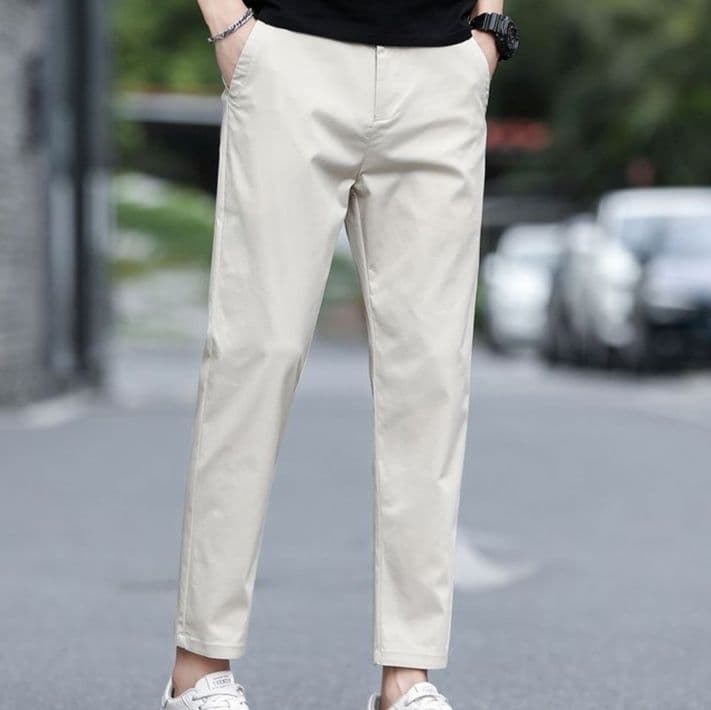 ストレートパンツ きれいめシルエット上質スラックス