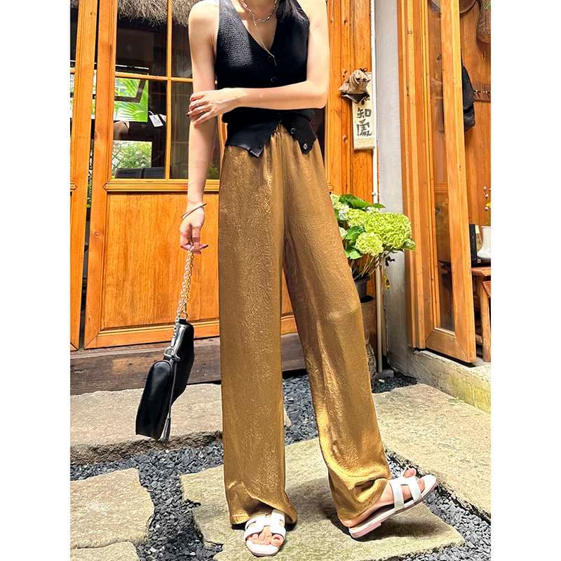 ストレートパンツ なめらかサテン美脚ストレートパンツ