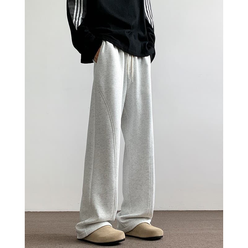 リラックスドローストレートパンツ