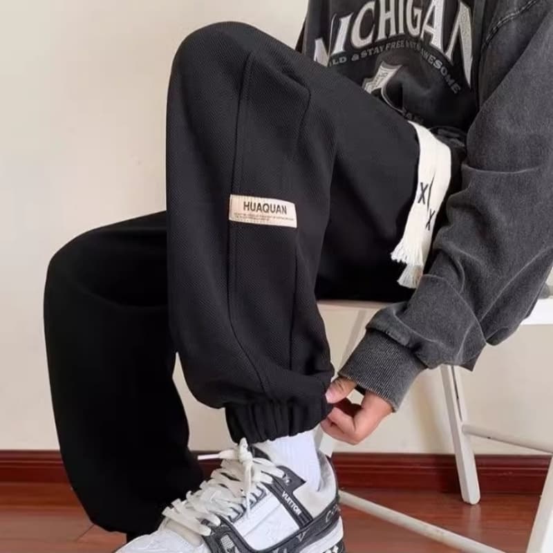 裾リブ ストレートパンツ