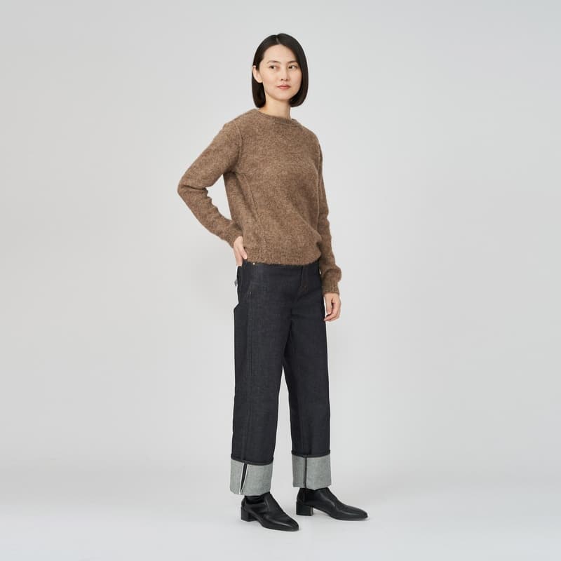 ストレートパンツ こなれ感のある裾ダブルデニムパンツ