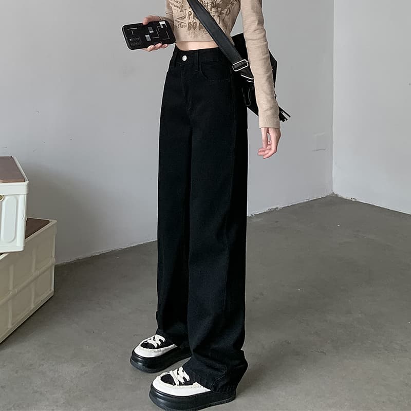 ストレートパンツ ゆったりシルエットデニムパンツ
