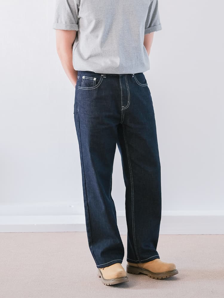 ストレートパンツ 快適さらりストレートデニムパンツ