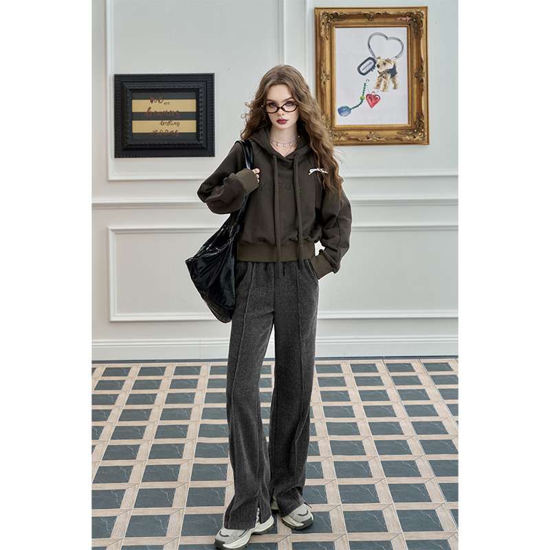 ストレートパンツ ゆったりスタイリッシュワイドパンツ