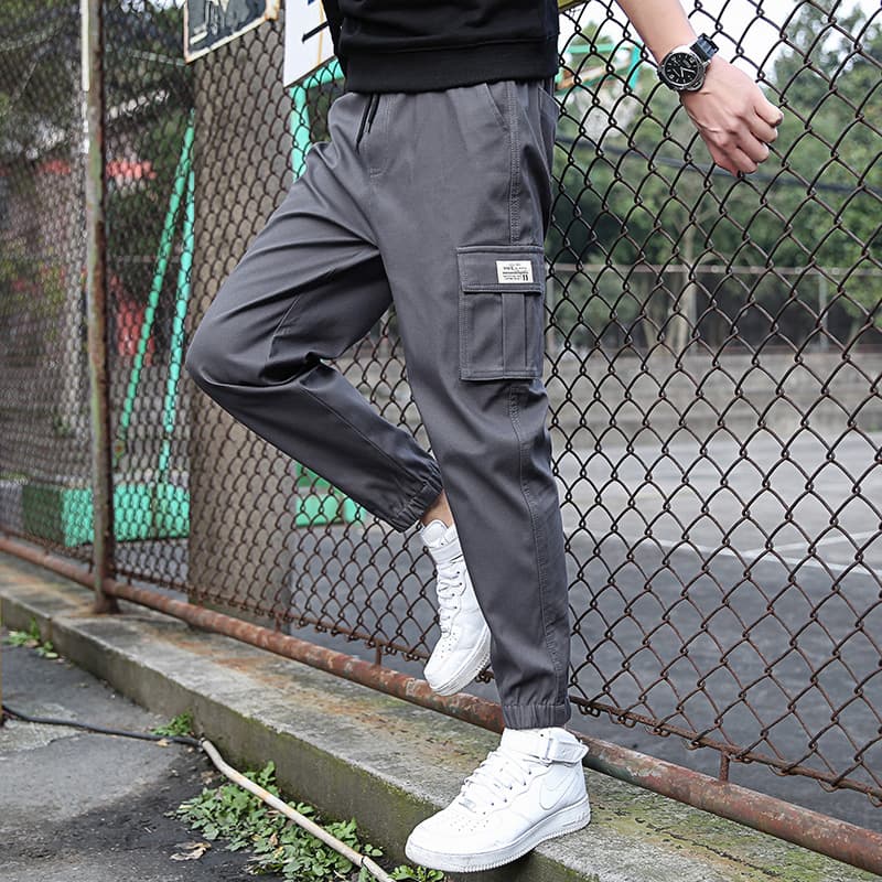ストレートパンツ ゆったりカーゴジョガーパンツ