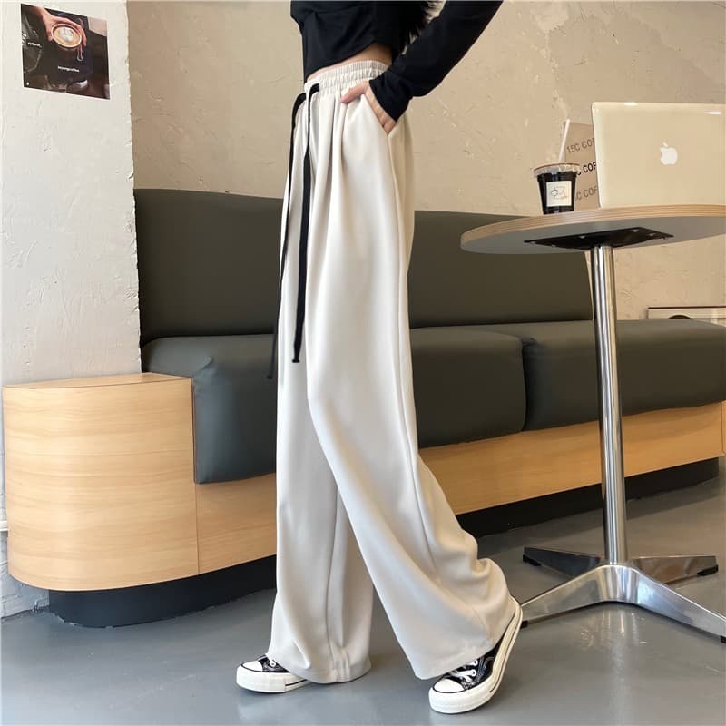 レディース ゴムウエスト ストレートパンツ 美脚 脚長効果