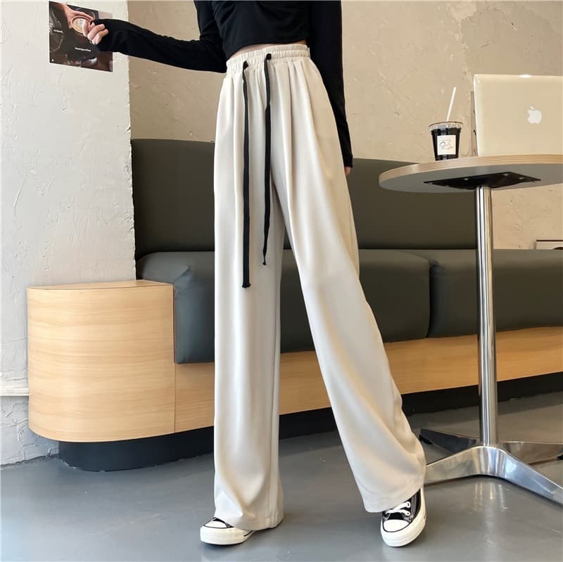 レディース ゴムウエスト ストレートパンツ 美脚 脚長効果