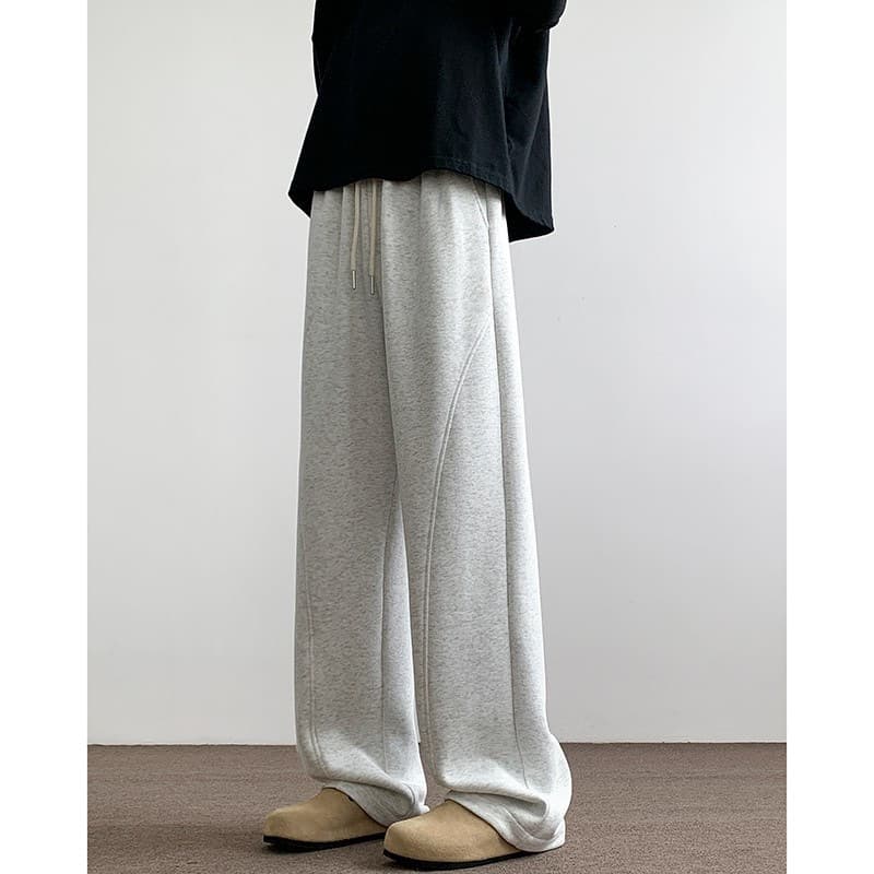 リラックスドローストレートパンツ