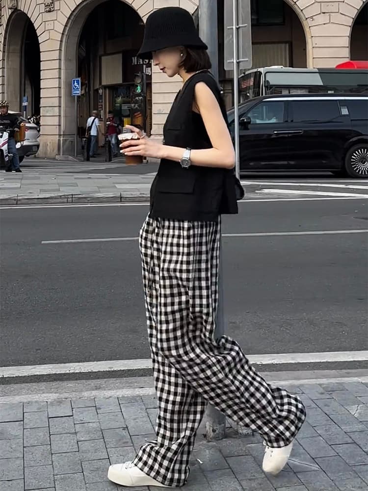 格子模様ゆったりストレートパンツ