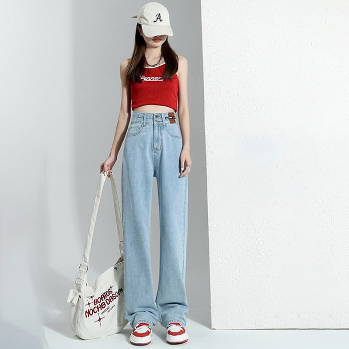 ストレートパンツ ゆったりシルエットワイドデニム